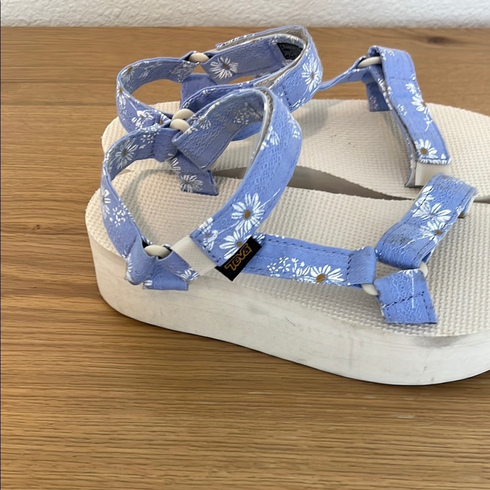 Teva Blue Floral Women's Sandals - Picture 3 of 5